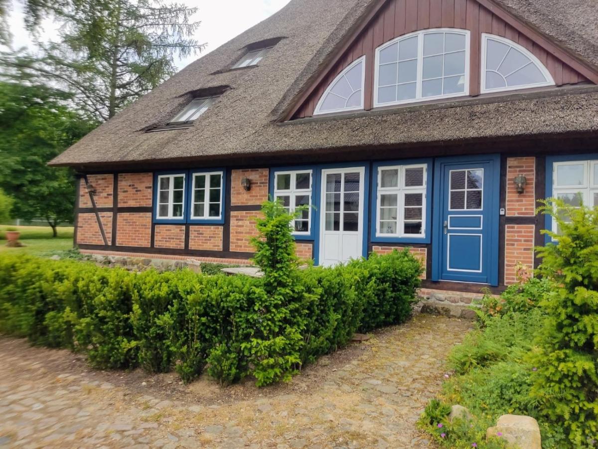 Chalet Forsthof Everstorf - Kleine Wohnung Grevesmuehlen Eksteriør bilde